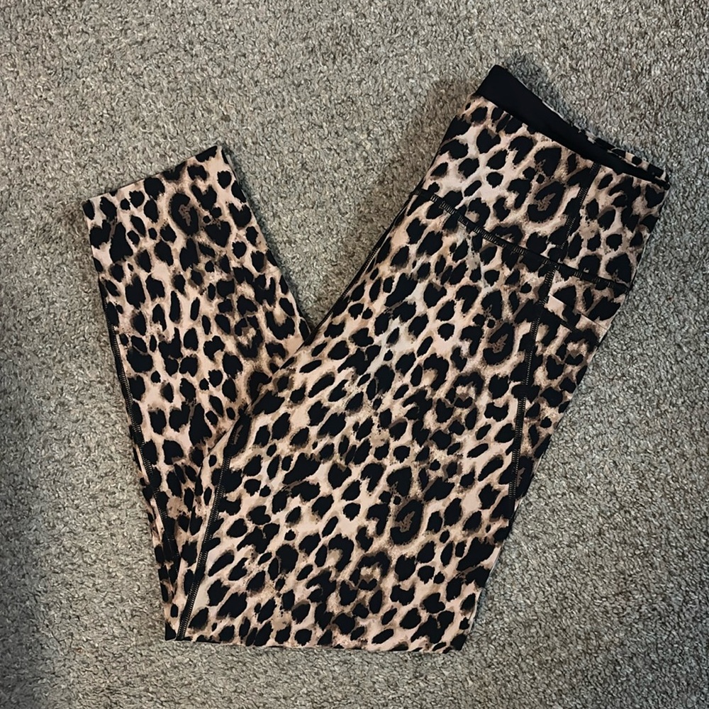 Victoria's Secret Animal Print Leggings Like New